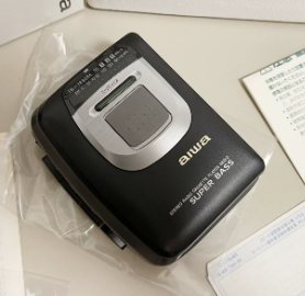 1995年爱华AIWA HS-RS260 磁带随身听 经典入门单放机