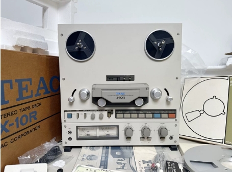 【全新罕见】1979年TEAC X-10R 6磁头4轨双向10寸双速 开盘录音机