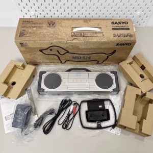 【全新罕见】1999年三洋SANYO MD-U4 手提MD录音+收音金属机型