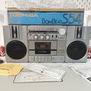 1984年东芝TOSHIBA RT-S54 组合手提型 磁带录音机