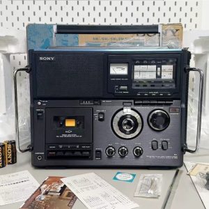 1976年索尼SONY CF-5950 手提磁带收音一体机型