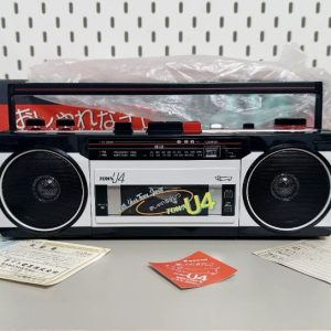 1981年三洋SANYO MR-U4TII 迷你手提磁带收音录音机
