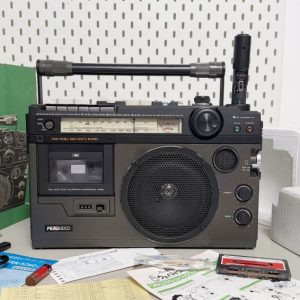 1977年日立HITACHI TRK5260机械全自动ALC磁带收录机
