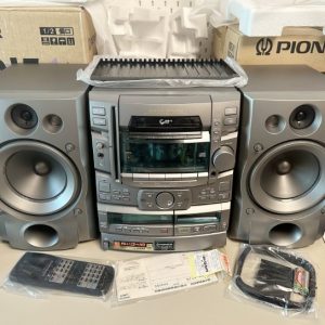 1996年先锋PIONEER X-MDJ5伸缩磁带+25碟CD+MD组合