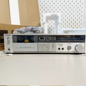 1983年松下TECHNICS RS-B21 磁带卡座机三磁头经典型