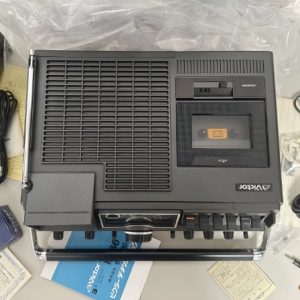 1974年胜利VICTOR M66磁带机+收音机+电视 移动机型