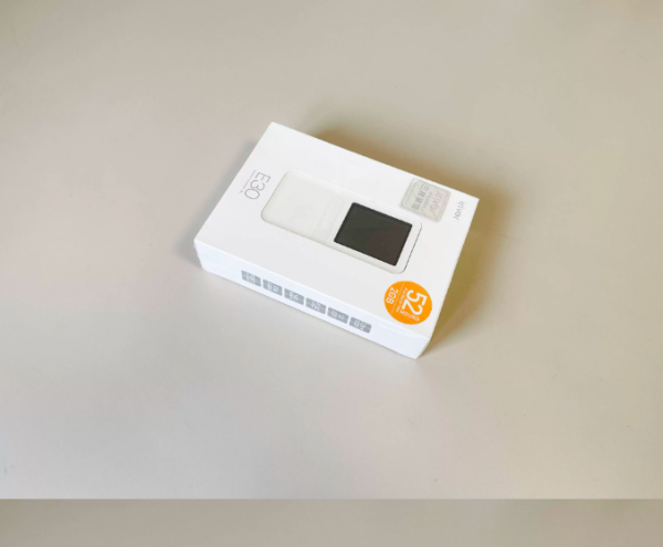 2009年艾利和IRIVER E30 MP3随身听 经典数码播放器