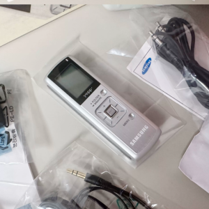 2006年三星SAMSUNG YEPP YV-120随身听 录音型MP3机型