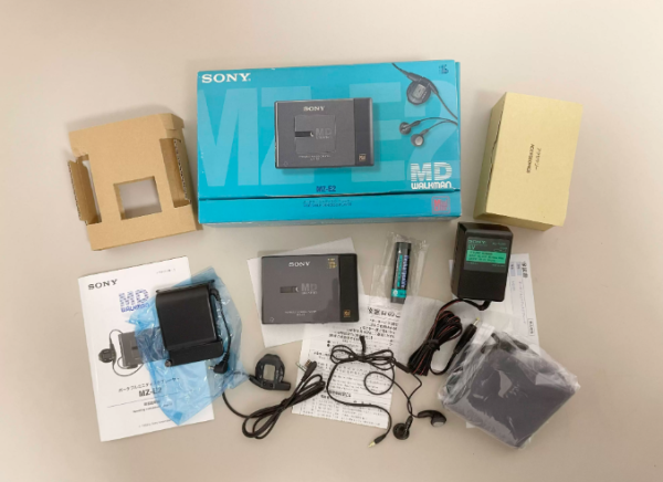 1993年索尼SONY MZ-E2 MD随身听 高音质解析单放机皇
