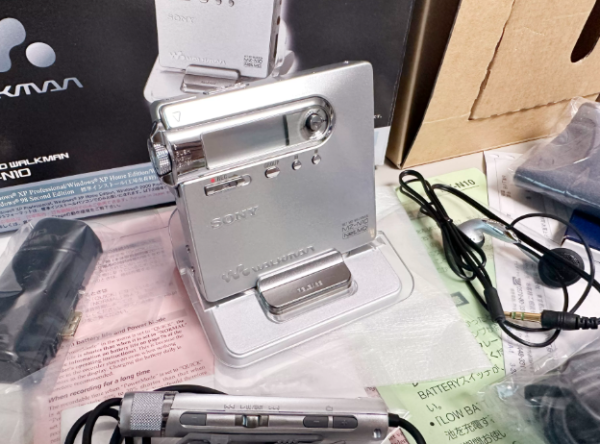 2002年索尼SONY N10 NET-MD随身听 内置电池录音机