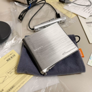 2002年索尼SONY MZ-E10 MD随身听 超薄巅峰之作机皇