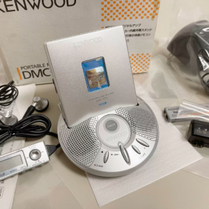 2004年建伍KENWOOD DMC-V55 MD随身听底座酷型单放机